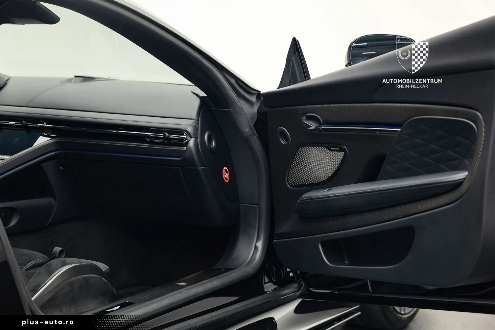 ASTON MARTIN DB12 Coupe FullCarbon Bowers&Wilkins Keramik