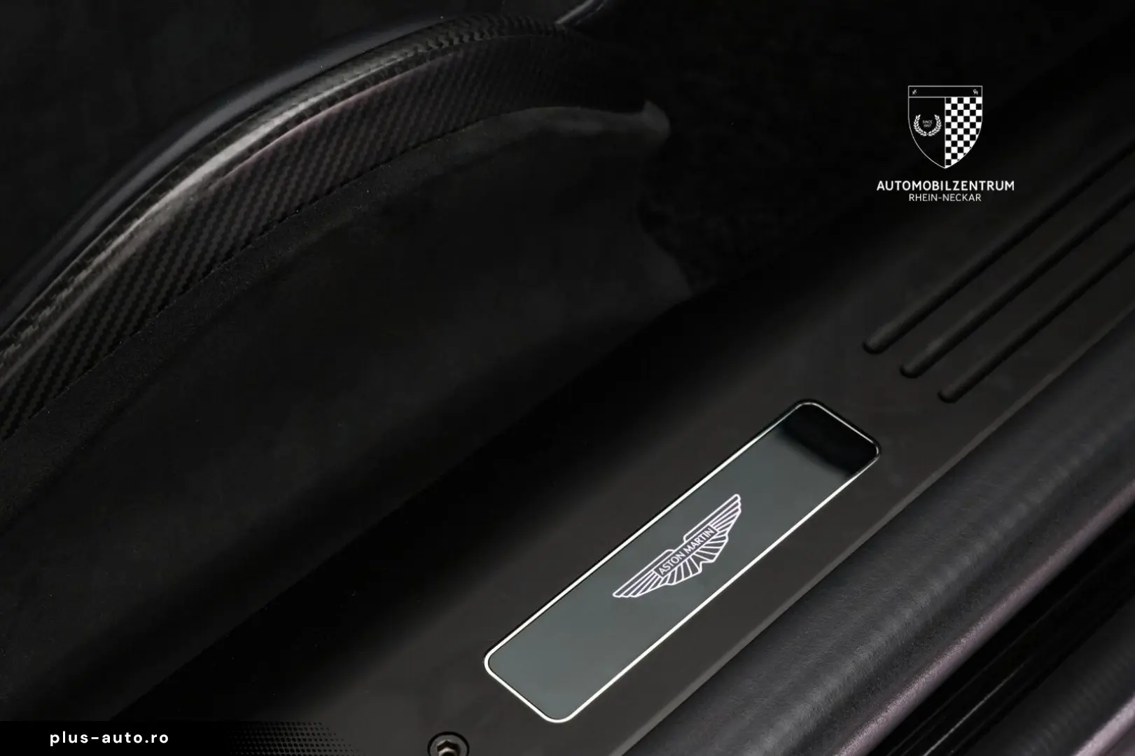 ASTON MARTIN DB12 Coupe FullCarbon Bowers&Wilkins Keramik