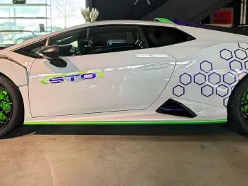 LAMBORGHINI Huracán STO-1.HAND-GARANTIE-KLAPPE-SCHALENSITZE