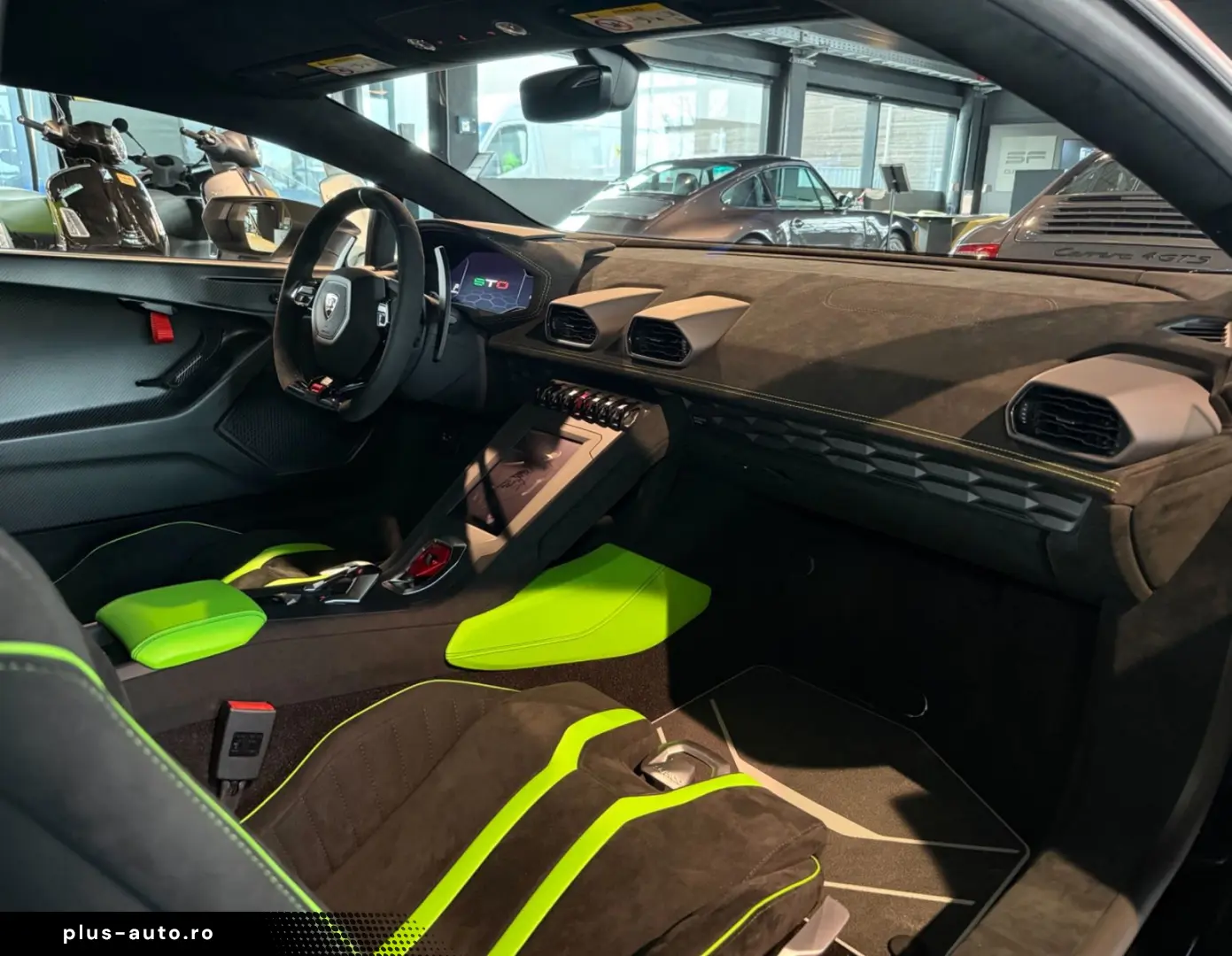 LAMBORGHINI Huracán STO-1.HAND-GARANTIE-KLAPPE-SCHALENSITZE