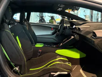 LAMBORGHINI Huracán STO-1.HAND-GARANTIE-KLAPPE-SCHALENSITZE