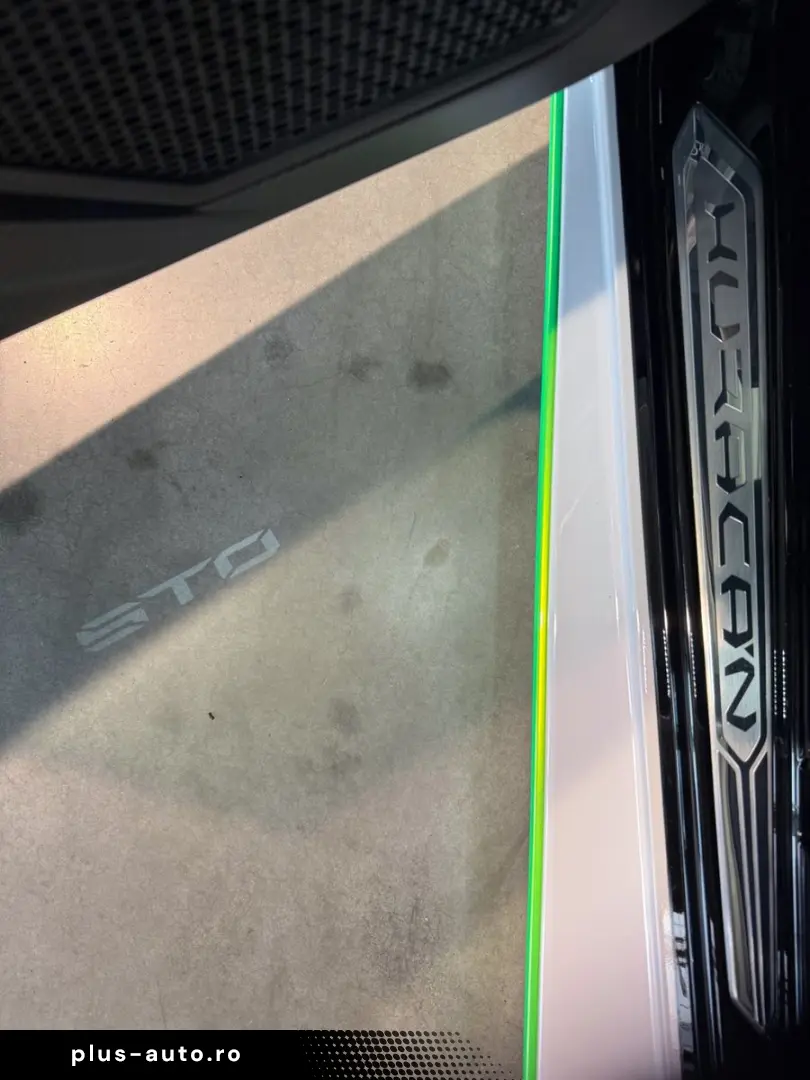 LAMBORGHINI Huracán STO-1.HAND-GARANTIE-KLAPPE-SCHALENSITZE