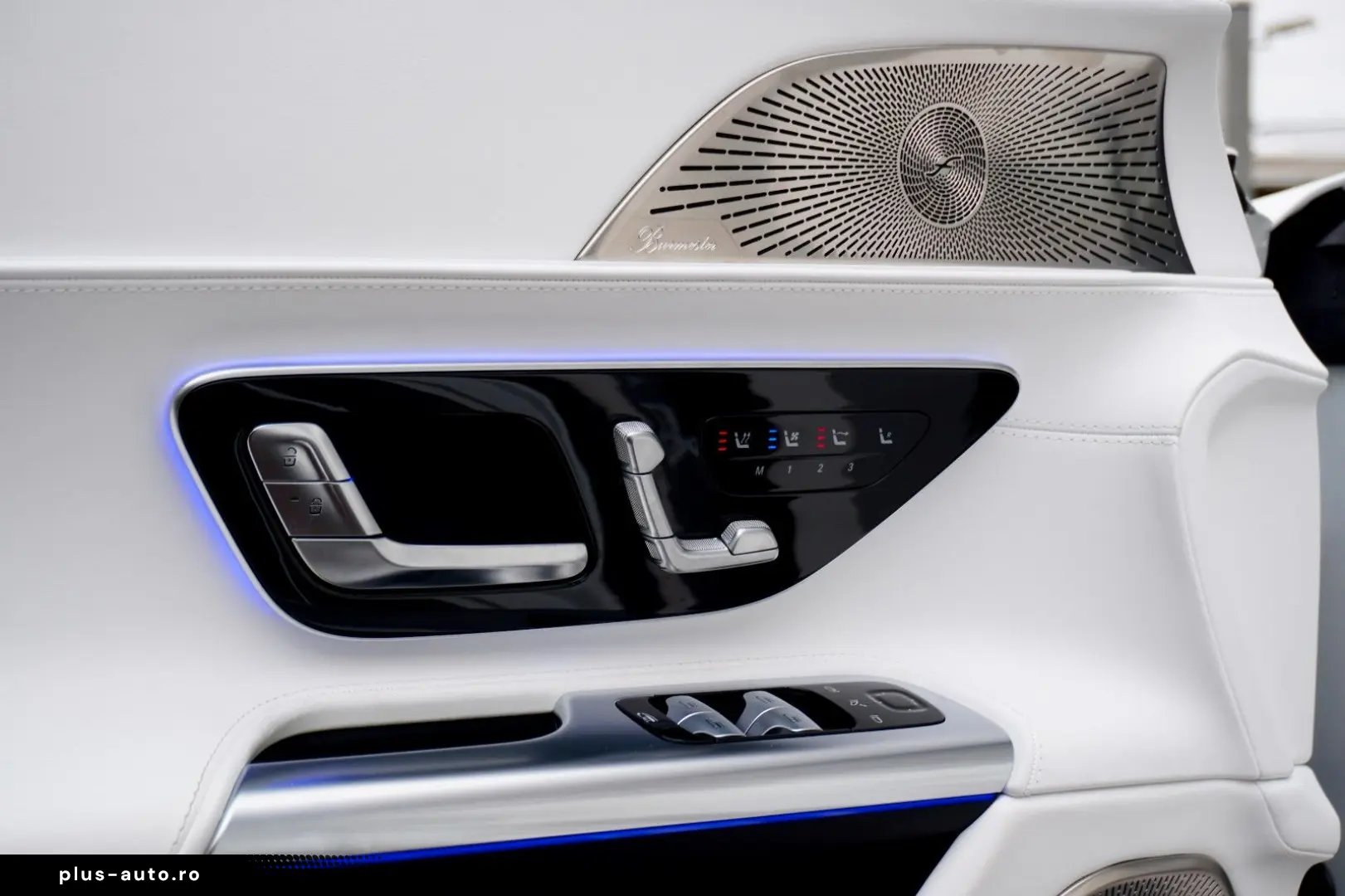 MAYBACH SL 680 MAYBACH MONOGRAM SERIES WHITE AMBIENCE