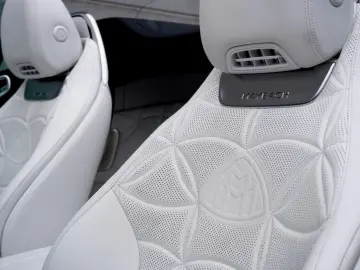 MAYBACH SL 680 MAYBACH MONOGRAM SERIES WHITE AMBIENCE