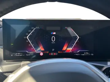 BMW 330e M-SPORT-PRO