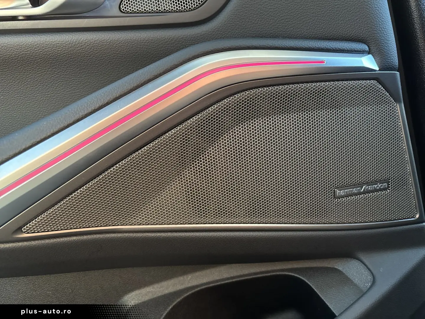 BMW 330e M-SPORT-PRO