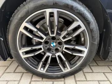 BMW 520 5 Limousine 520 d xDrive M Sport