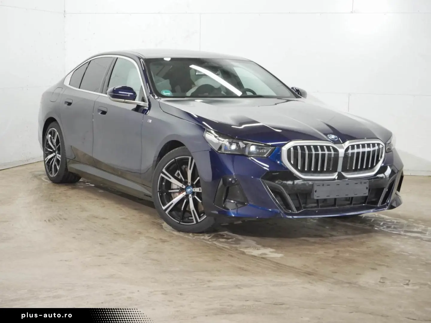 BMW 550e M Sport ACC IntAkt.Pano.Icon.Sitzbel.360H K