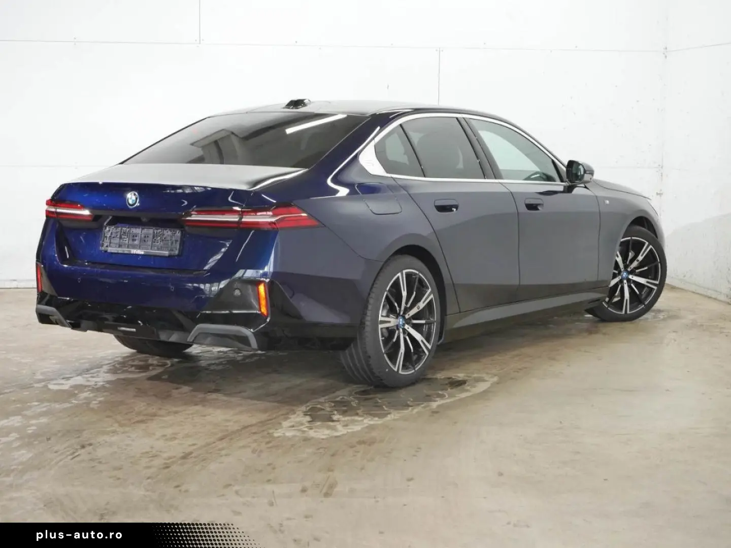 BMW 550e M Sport ACC IntAkt.Pano.Icon.Sitzbel.360H K