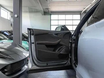 AUDI ABT RSQ8-LE performance 4.0 TFSI quattro  1 125