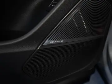 AUDI ABT RSQ8-LE performance 4.0 TFSI quattro  1 125