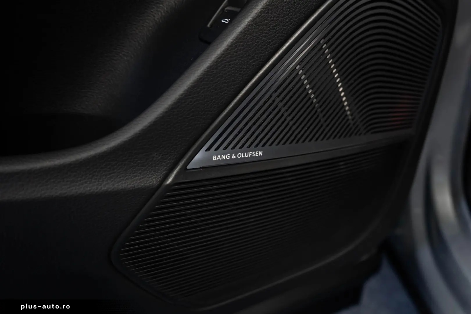 AUDI ABT RSQ8-LE performance 4.0 TFSI quattro  1 125