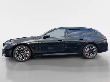 BMW 520d xDrive Touring M Sport Pro AHK Inno Comfort