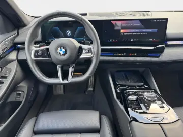 BMW 520d xDrive Touring M Sport Pro AHK Inno Comfort