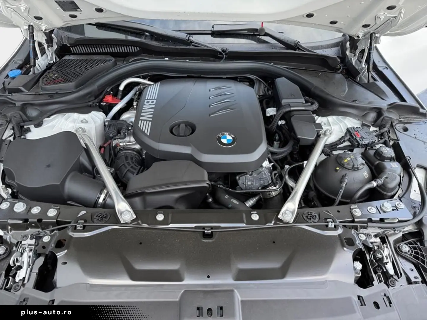 BMW 520d Touring M Sport Pro AHK Inno Travel Comfort