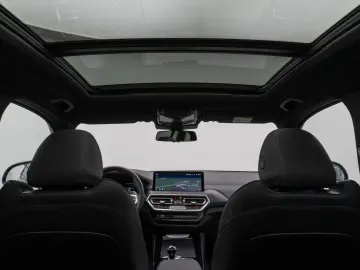 BMW X3 xD30i  M Sport Panorama Laser 360 HUD DAB H K