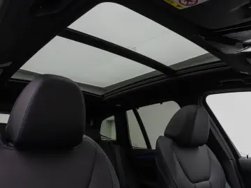 BMW X3 xD30i  M Sport Panorama Laser 360 HUD DAB H K