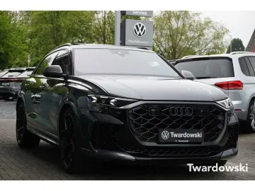 AUDI RSQ8 Performance Matrix Keramik HUD AHK 305 KMH