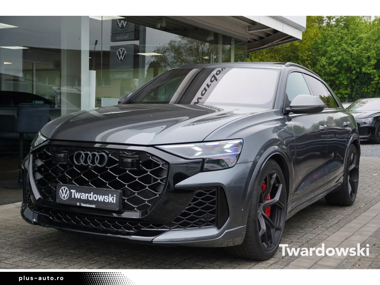 AUDI RSQ8 Performance Matrix Keramik HUD AHK 305 KMH