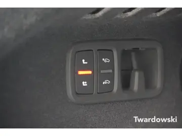 AUDI RSQ8 Performance Matrix Keramik HUD AHK 305 KMH