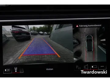 AUDI RSQ8 Performance Matrix Keramik HUD AHK 305 KMH