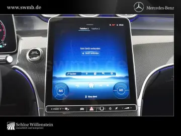 MERCEDES-BENZ GLC 220d 4M 3 99% AMG LED AHK DISTRONIC Memory