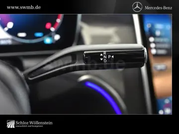 MERCEDES-BENZ GLC 220d 4M 3 99% AMG LED AHK DISTRONIC Memory