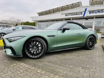 MERCEDES-BENZ SL 43 AMG PREMIUM PLUS & NIGHT  Aerody…
