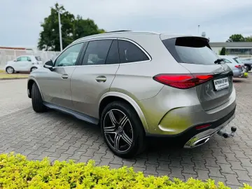 MERCEDES-BENZ GLC 300 d 4M  AMG  AHK  Panodach  360   Standh