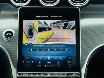 MERCEDES-BENZ GLC 300 d 4M  AMG  AHK  Panodach  360   Standh