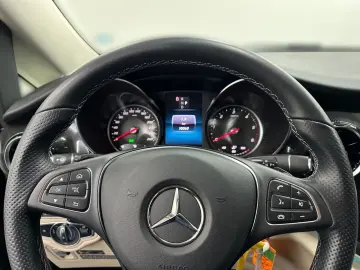 MERCEDES-BENZ Marco Polo 300 d 4MATIC EDITION AMG Sc…