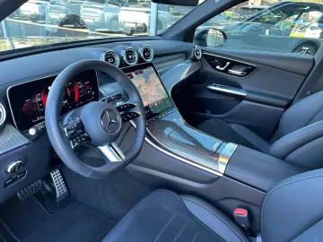 MERCEDES-BENZ GLC 300 d 4M AMG Line Premium Fahrass …