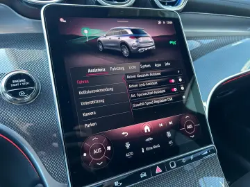 MERCEDES-BENZ GLC 300 d 4M AMG Line Premium Fahrass …