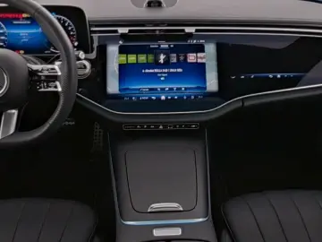 MERCEDES-BENZ E 300 de 4M T AMG Night Digital Supers…