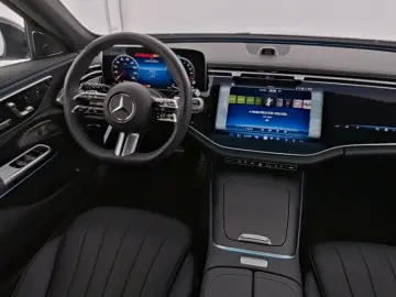 MERCEDES-BENZ E 300 de 4M T AMG Night Digital Supers…
