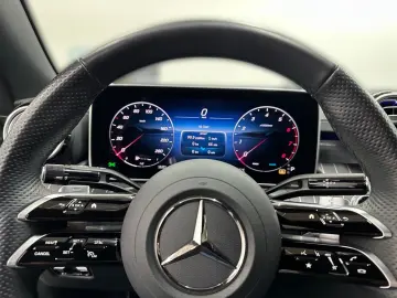 MERCEDES-BENZ CLE 450 4Matic AMG HUD 360  AHK DIGITA…