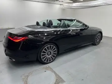 MERCEDES-BENZ CLE 450 4Matic AMG HUD 360  AHK DIGITA…