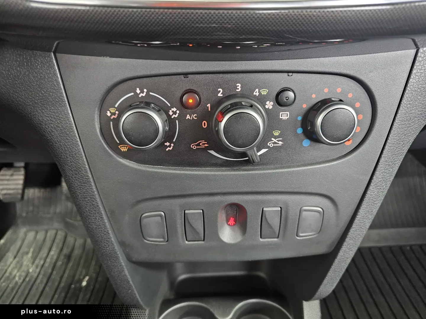 Dacia Logan 1.5 Blue dCi Laureate