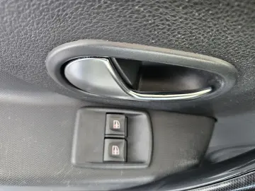 Dacia Logan 1.5 Blue dCi Laureate