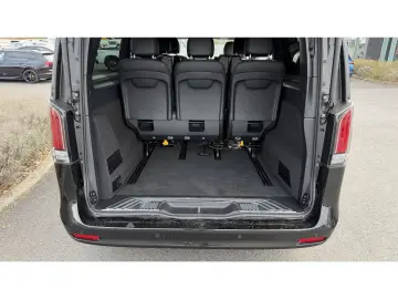 MERCEDES-BENZ V 300 AVA extralang AIRMATIC Burmester…