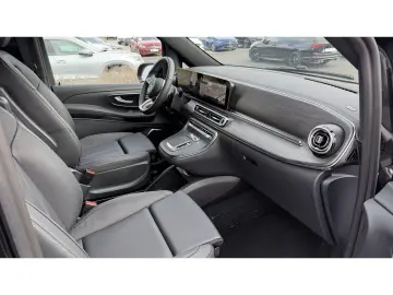 MERCEDES-BENZ V 300 AVA extralang AIRMATIC Burmester…