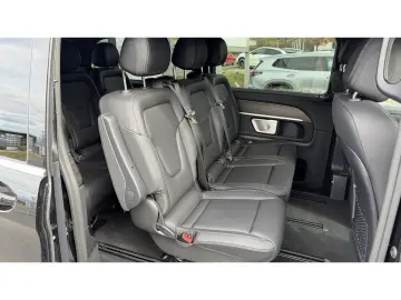 MERCEDES-BENZ V 300 AVA extralang AIRMATIC Burmester…