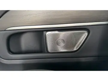 MERCEDES-BENZ V 300 AVA extralang AIRMATIC Burmester…