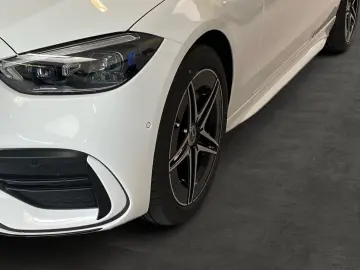 MERCEDES-BENZ C 300 de T-Modell AMG AHK PARK DISTR DIGITAL