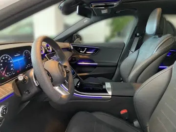 MERCEDES-BENZ C 300 de T-Modell AMG AHK PARK DISTR DIGITAL