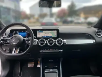 MERCEDES-BENZ GLB 250 4Matic AMG Multibeam AHK Keyl-&hellip;