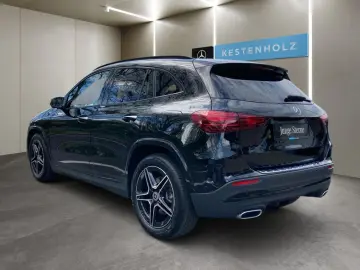 MERCEDES-BENZ GLA 220 4Matic AMG NIGHT AHK  360  BUR…