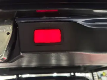 MERCEDES-BENZ EQV 300 AVANTGARDE Lang 360  Pano ILS LED EDW