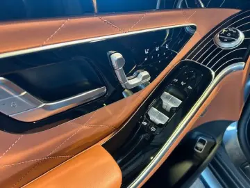 MERCEDES-BENZ S 580 4Matic Exclusive  AMG  Pano  Webasto