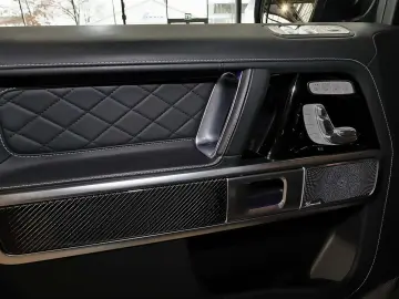 MERCEDES-BENZ G 63 AMG 4x4² TOTWINKEL HIFI 360  MBUX LED 22